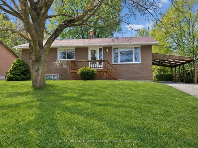 Detached at 6 Orange Street, Orangeville, ON L9W 2K4