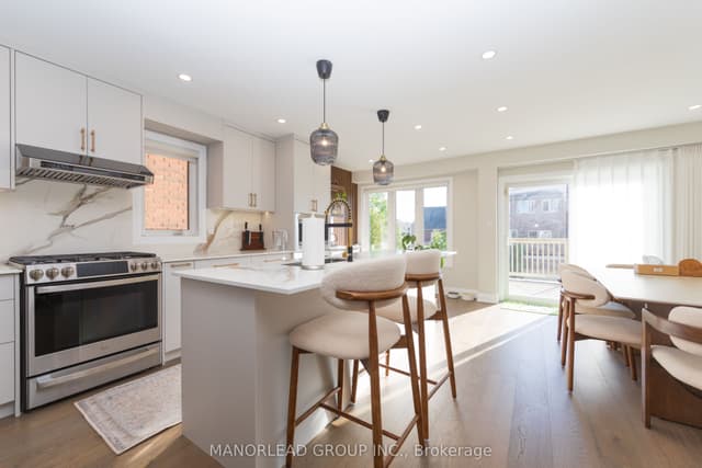 Semi-Detached at 8 Rock Garden Street, Markham, ON L6B 0J6