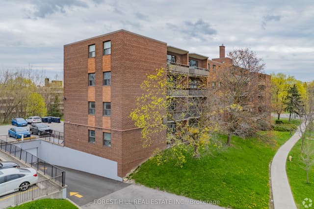 Multiplex at 32 Clayland Drive 207, Toronto, ON M3A 2A5, Toronto C13
