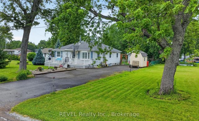 Detached at 3262 Young Avenue, Fort Erie, ON L0S 1N0