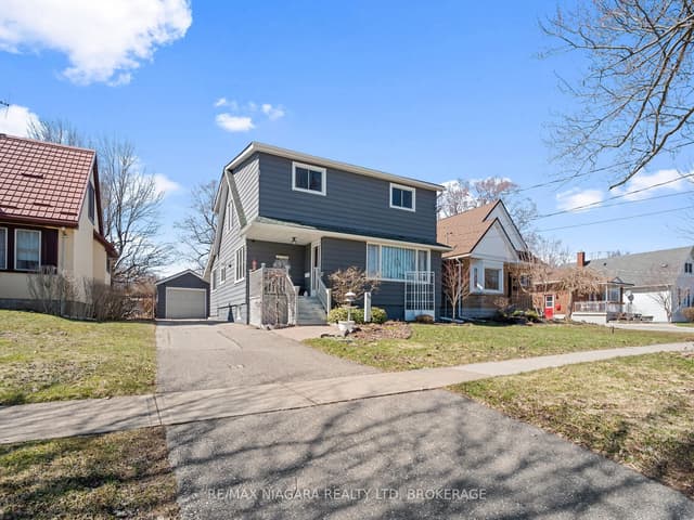 Detached at 244 North Street, Fort Erie, ON L2A 3R8