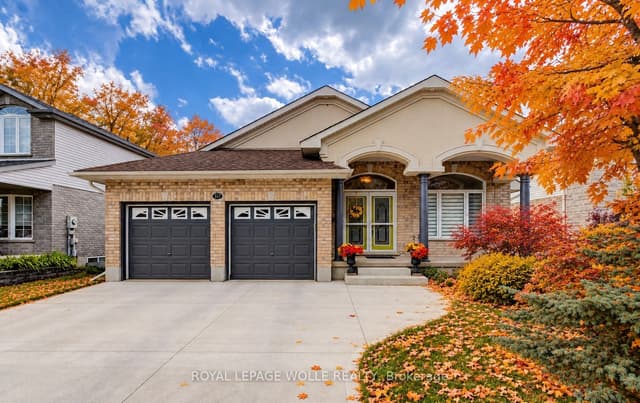 Detached at 517 Starboard Crescent, Waterloo, ON N2K 4G5