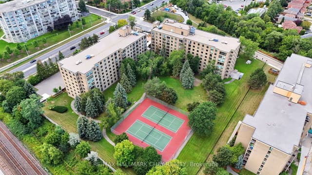 Condo Apartment at 326 Major Mackenzie Drive E 705, Richmond Hill, ON L4C 8T4