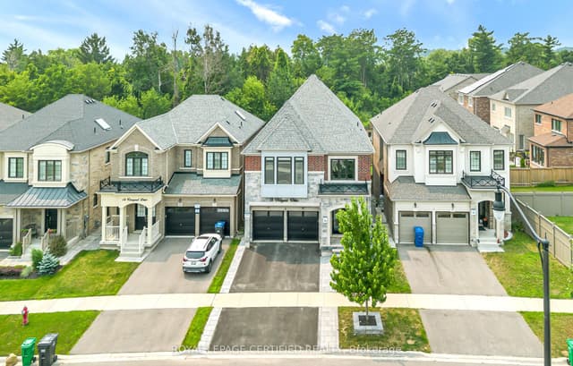 Detached at 18 Vineyard Drive, Brampton, ON L6Y 2A5