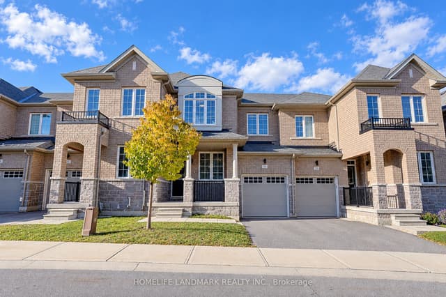 Att/Row/Townhouse at 18 Avonmore Trail, Vaughan, ON L6A 4Y4