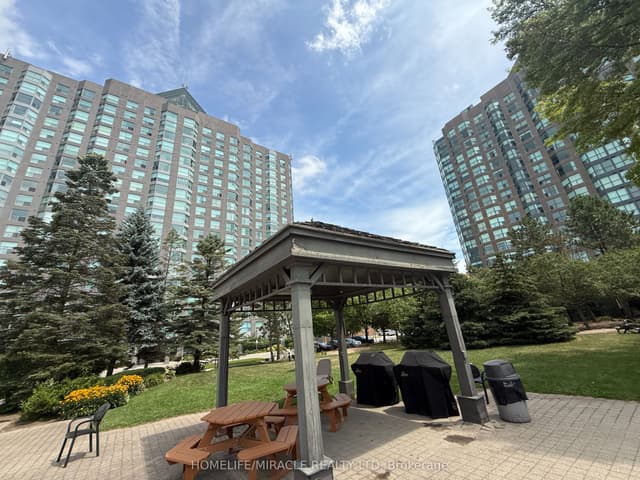 Condo Apartment at 2177 Burnhamthorpe Road 609, Mississauga, ON L5L 5P9