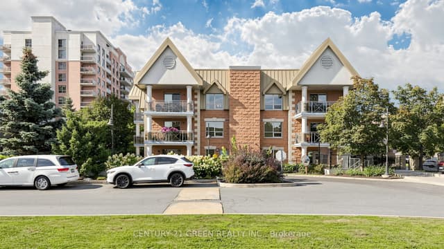 Condo Apartment at 830 Scollard Court 311, Mississauga, ON L5V 0A2