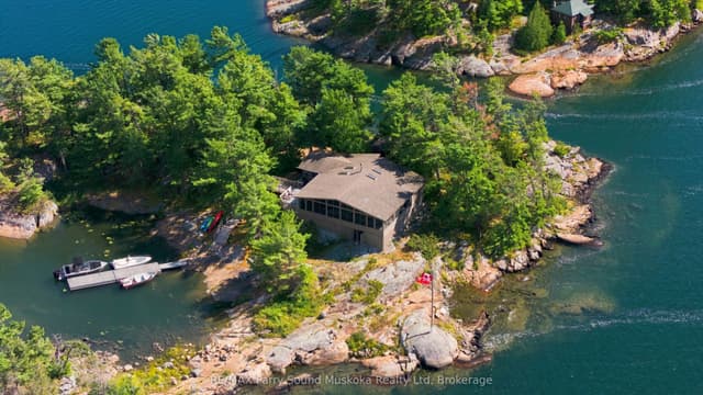 Detached at 87 Tonches Island, The Archipelago, ON P0G 1K0
