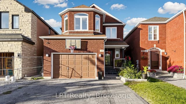 Detached at 18 Tawn Crescent S, Ajax, ON L1Z 1J1