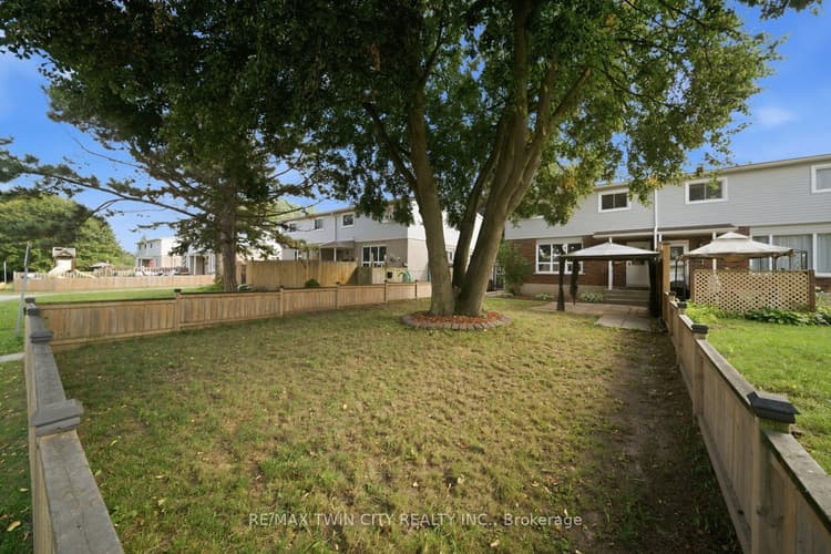63 Metcalfe, Unit C Metcalfe Crescent