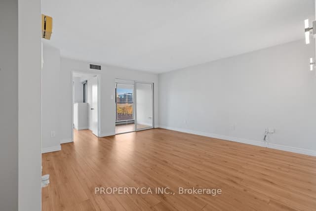 Condo Apartment at 65 Scadding Avenue 608, Toronto, ON M5A 4L1, Toronto C08