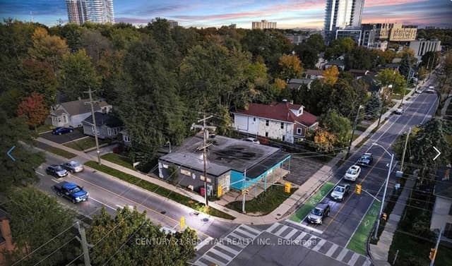 Commercial Retail at 44 Centre Street N 3, Brampton, ON L6V 1S8