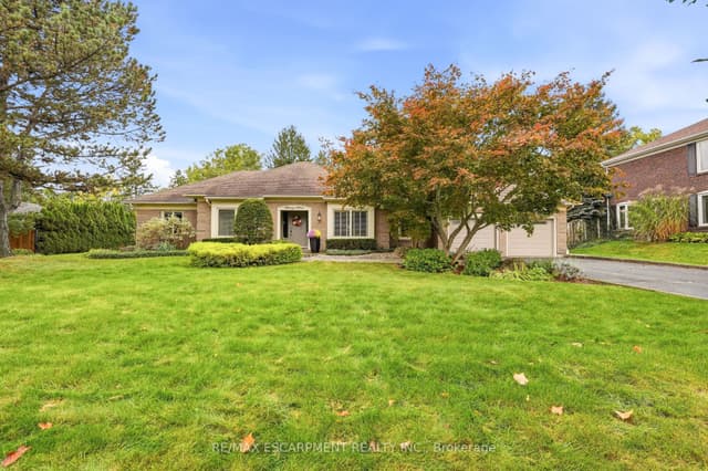 Detached at 23 Cullum Drive, Hamilton, ON L0R 1H2