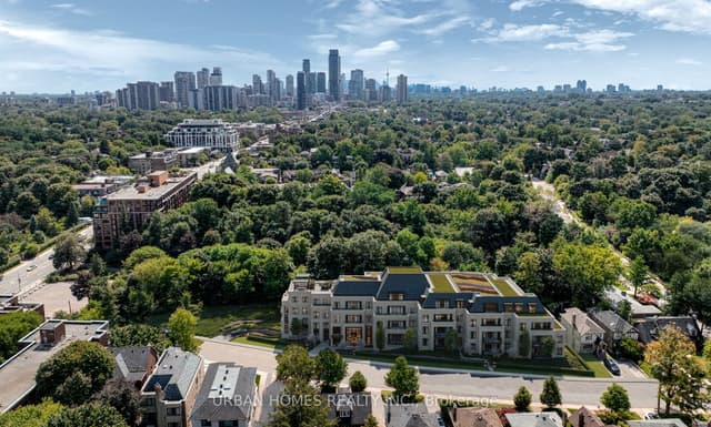 Condo Apartment at 33 Chatsworth Drive 204, Toronto, ON M4R 1R6, Toronto C04