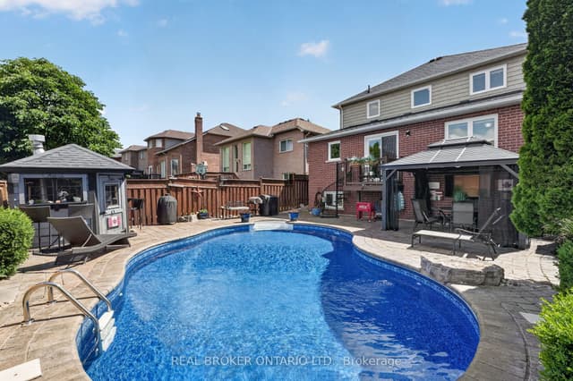 Detached at 74 Harley Avenue, Halton Hills, ON L7G 5R8