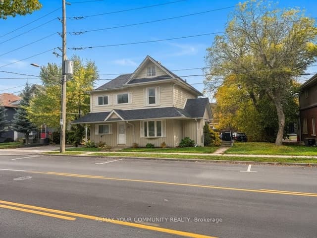 Multiplex at 66 Prospect Street, Newmarket, ON L3Y 3S9