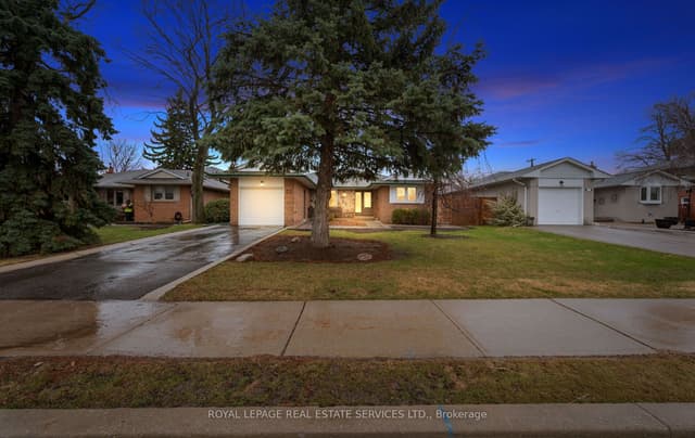 Detached at 22 Arbroath Crescent, Toronto, ON M9C 2T1, Toronto W08