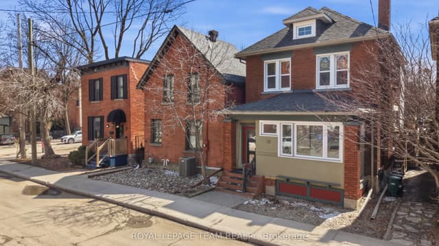 Duplex at 12 Lewis Street, Ottawa Centre, ON K2P 0S3