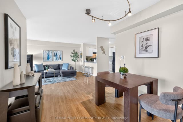 Condo Apartment at 3 ELLESMERE Street 721, Richmond Hill, ON L4B 4N2