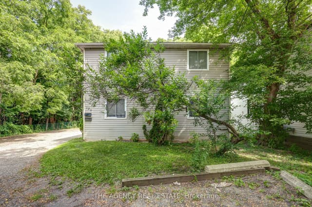 Duplex at 129 Oxford Street W, London North, ON N6H 1S2