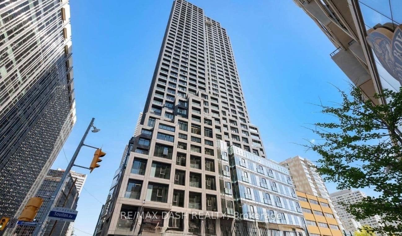 Suite 3604 · Floor 36, Unit 3604 · 20 Soudan Ave