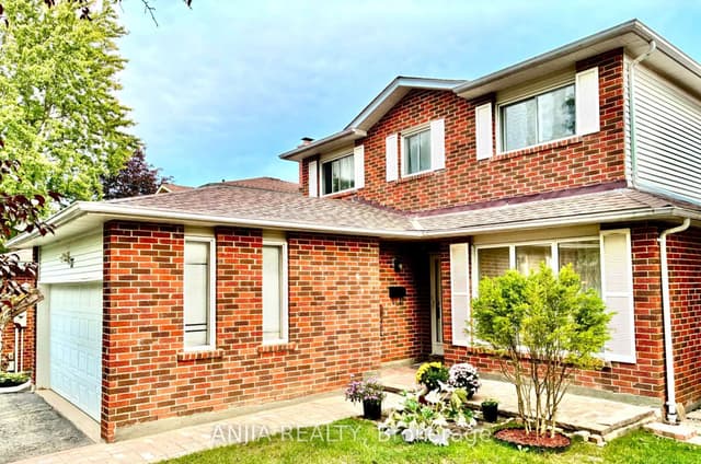 Detached at 77 Royal Palm Drive, Brampton, ON L6Z 1P2