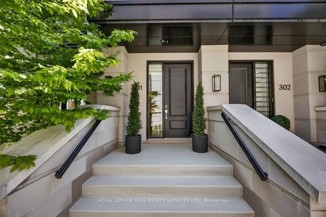 Condo Townhouse at 1195 Gooseberry Lane 301, Mississauga, ON L5G 0B7