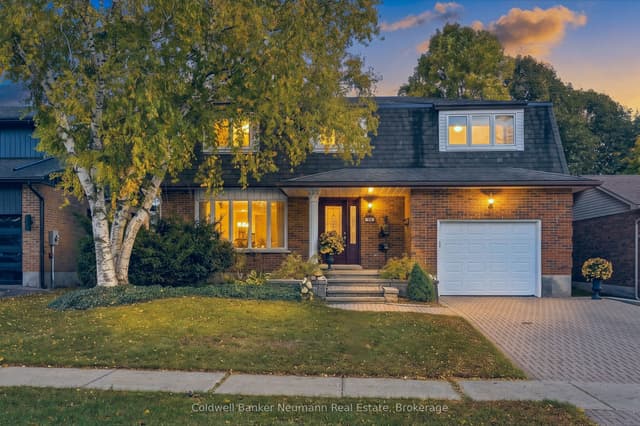 Detached at 34 Kron Drive, Guelph, ON N1G 3B5