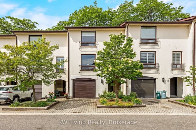 Condo Townhouse at 6679 Shelter Bay Road 11, Mississauga, ON L5N 2A2