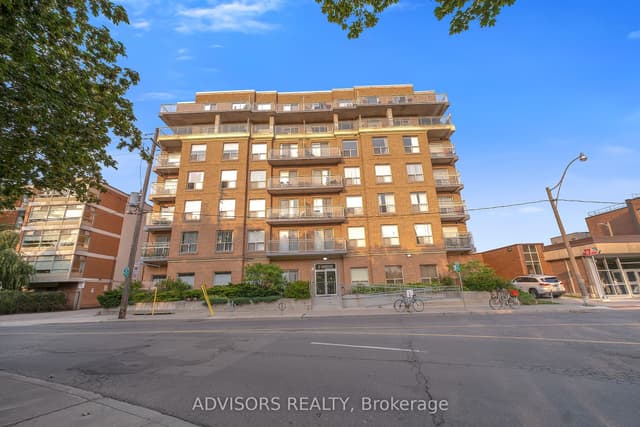 Condo Apartment at 11 Christie Street 209, Toronto, ON M6G 3B1, Toronto C02