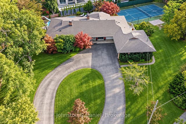 Detached at 5 Purling Place, Toronto, ON M3B 1V4, Toronto C13
