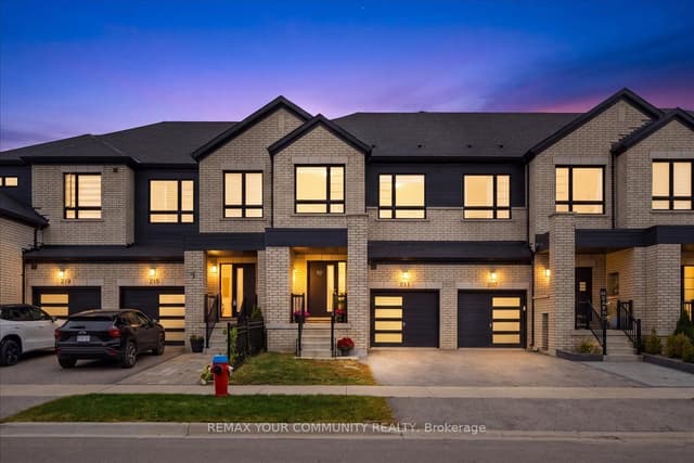 Att/Row/Townhouse at 211 Landolfi Way, Bradford West Gwillimbury, ON L3Z 4L6