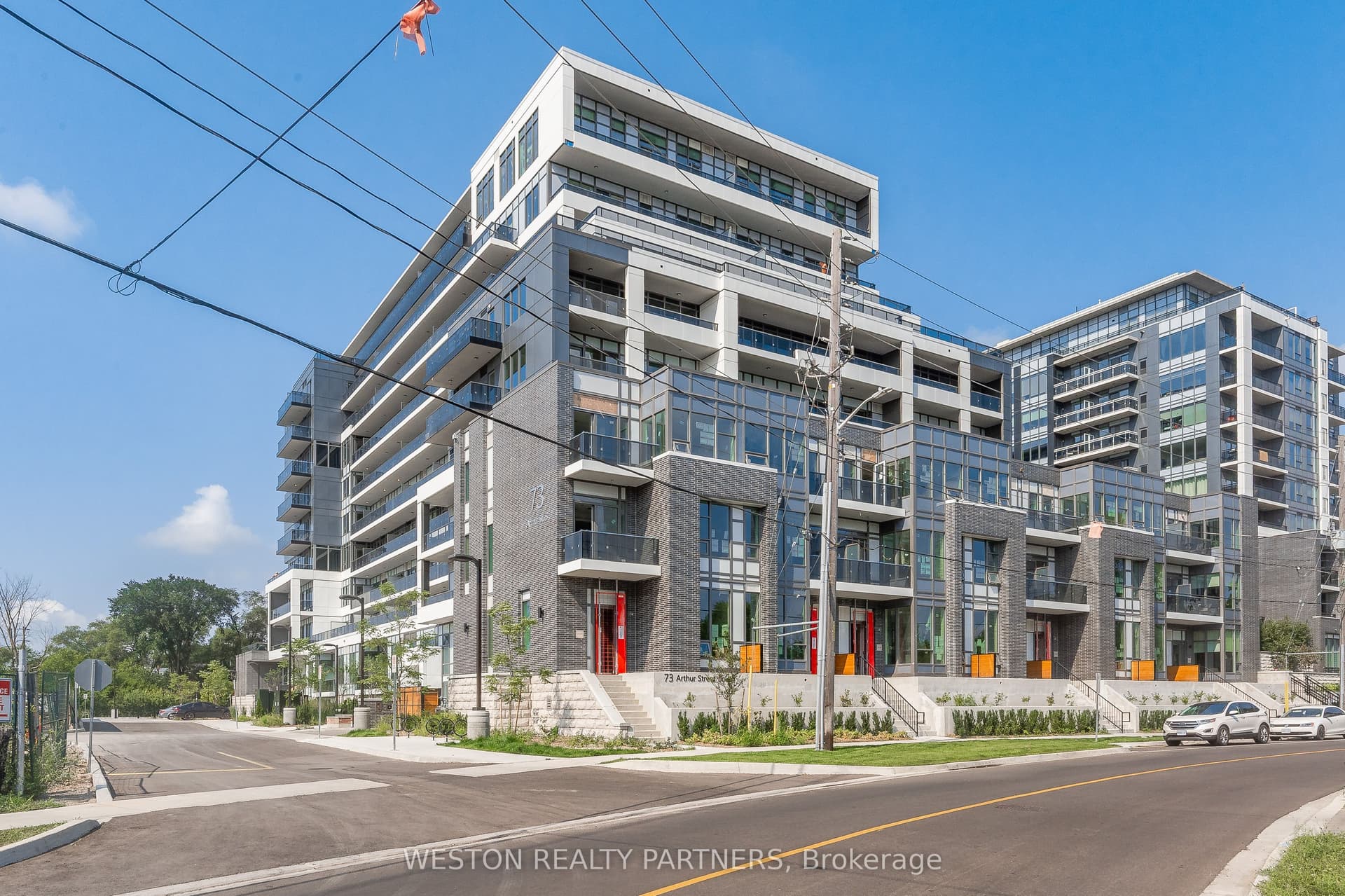 Suite 711 · Floor 7, Unit 711 · 73 Arthur St S