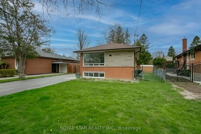 Detached at 114 Wincott Drive Upper, Toronto, ON M9P 2P6, Toronto W09
