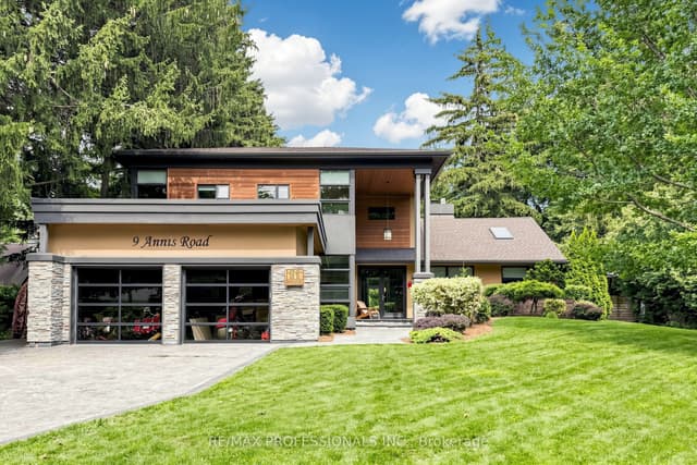Detached at 9 Annis Road, Toronto, ON M1M 2Y8, Toronto E08