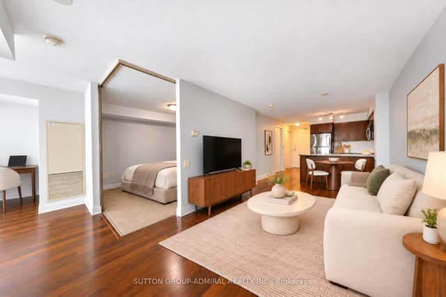 Condo Apartment at 2191 Yonge Street 3210, Toronto, ON M4S 3H8, Toronto C10