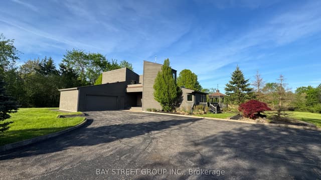 Detached at 10638 WILLOUGHBY Drive, Niagara Falls, ON L2E 6S6