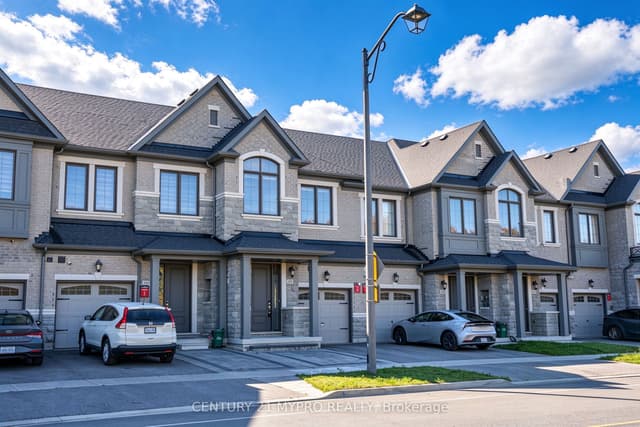 Att/Row/Townhouse at 105 McCague Avenue, Richmond Hill, ON L4S 0M2