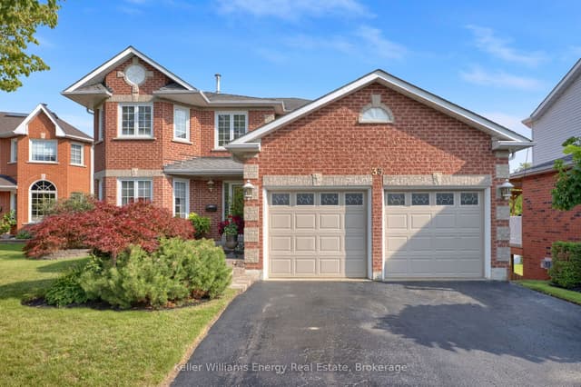Detached at 35 Living Court, Clarington, ON L1E 2V6