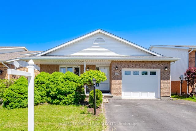 Detached at 196 FIRST ST LOUTH, St. Catharines, ON L2S 0A6