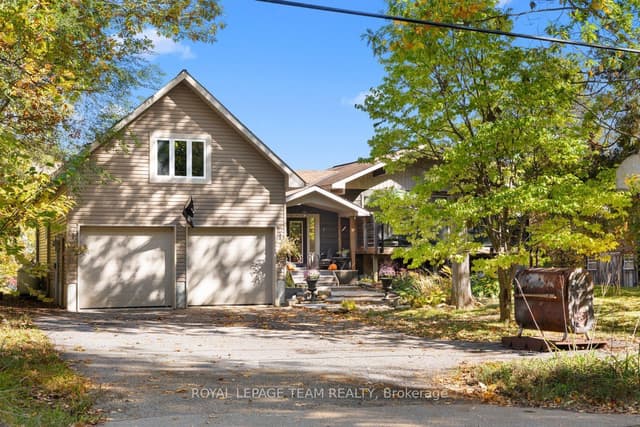 Detached at 4980 Opeongo Road, Constance Bay - Dunrobin - Kilmaurs - Woodlawn, ON K0A 3M0