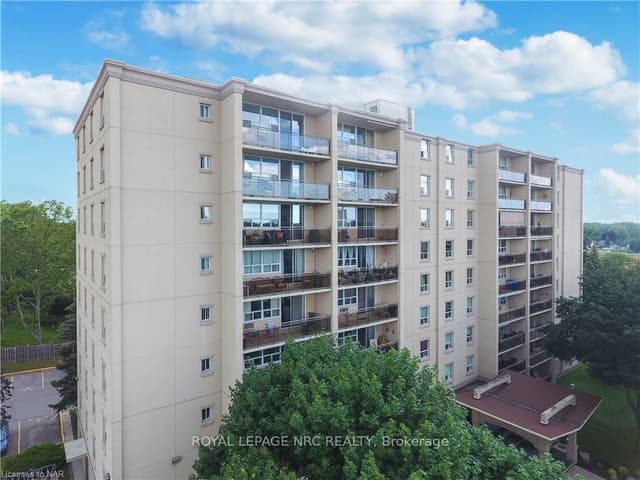 Condo Apartment at 6400 Huggins Street 301, Niagara Falls, ON L2J 3G5