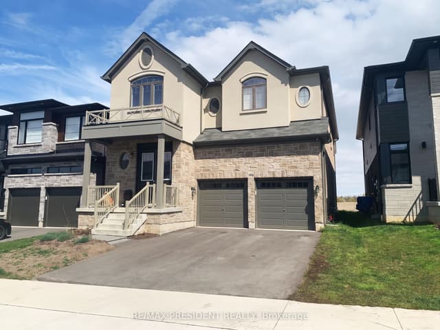 Detached at 106 Greenwich Avenue, Hamilton, ON L8J 0L6