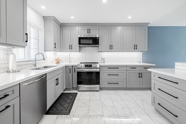 Detached at 20 Cranberry Heights, Wasaga Beach, ON L9Z 1M9