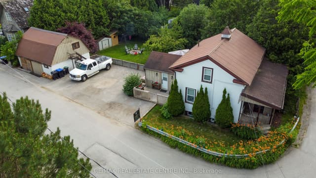 Detached at 5 East John Street N, Innisfil, ON L0L 1L0