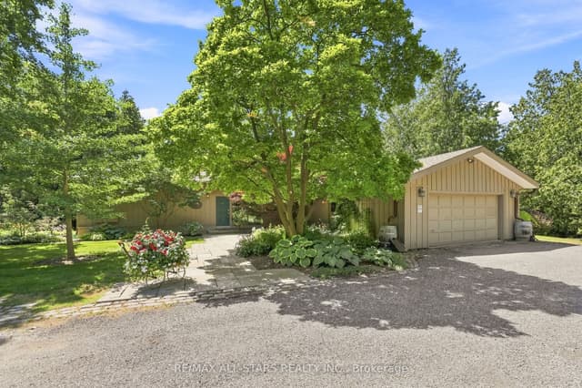 Detached at 46 Sawmill Lane, Whitchurch-Stouffville, ON L0H 1G0
