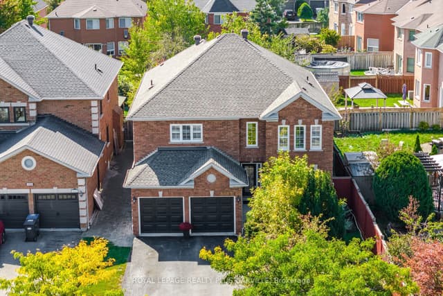 Detached at 5892 Glen Erin Drive, Mississauga, ON L5M 5K4