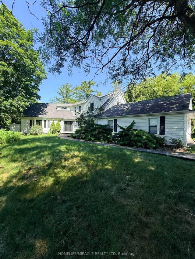 Duplex at 10 Yorkton Boulevard, Markham, ON L6C 0J9