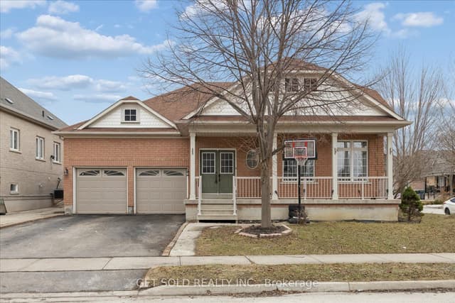 Detached at 16 Deerchase Road, Brampton, ON L6P 2L4