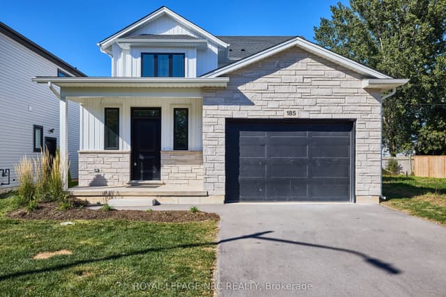 Detached at 185 Hodgkins Avenue, Thorold, ON L2V 1M2